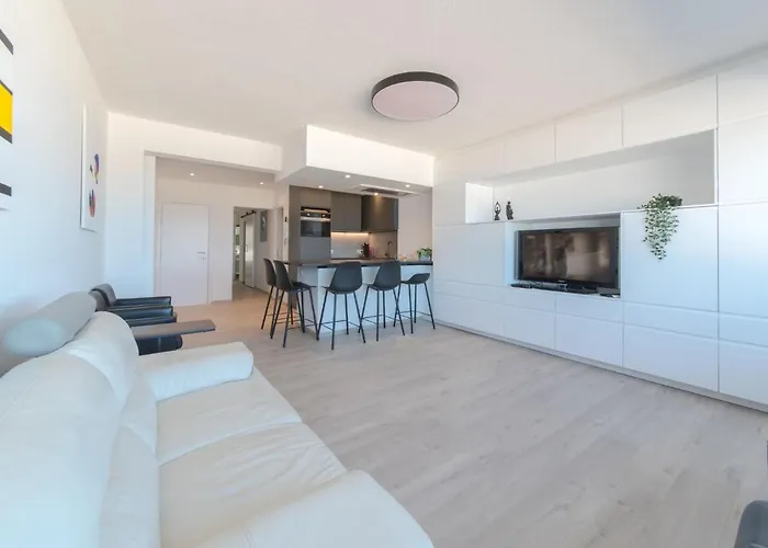 Apartment Spirou By Interhome